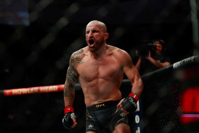 Alexander Volkanovski.